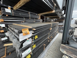 Ca. 50x Zweeds rabat zwart gecoat, 16x195mm, lengte 400cm